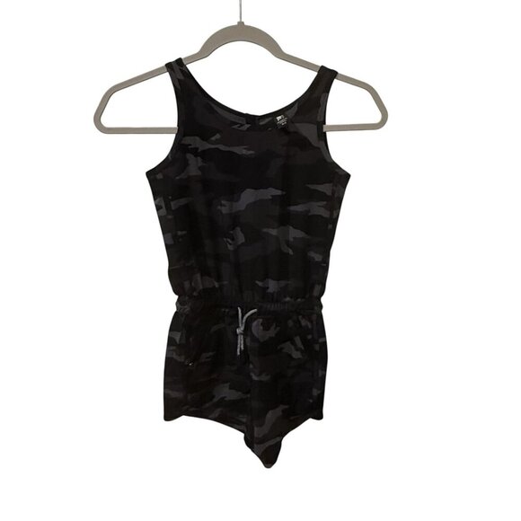 Athleta Girl Black & Gray Camo Sleeveless Romper S 7 Polyester Spandex Elastic W - Picture 1 of 6